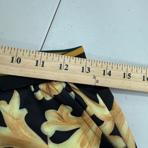 Mango USA 2 Pc Suit with pineapple embroidered sequins Size L - Picture 8 of 11